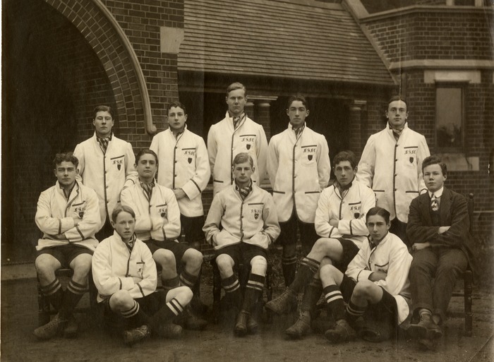 Felsted School Football Team 1911